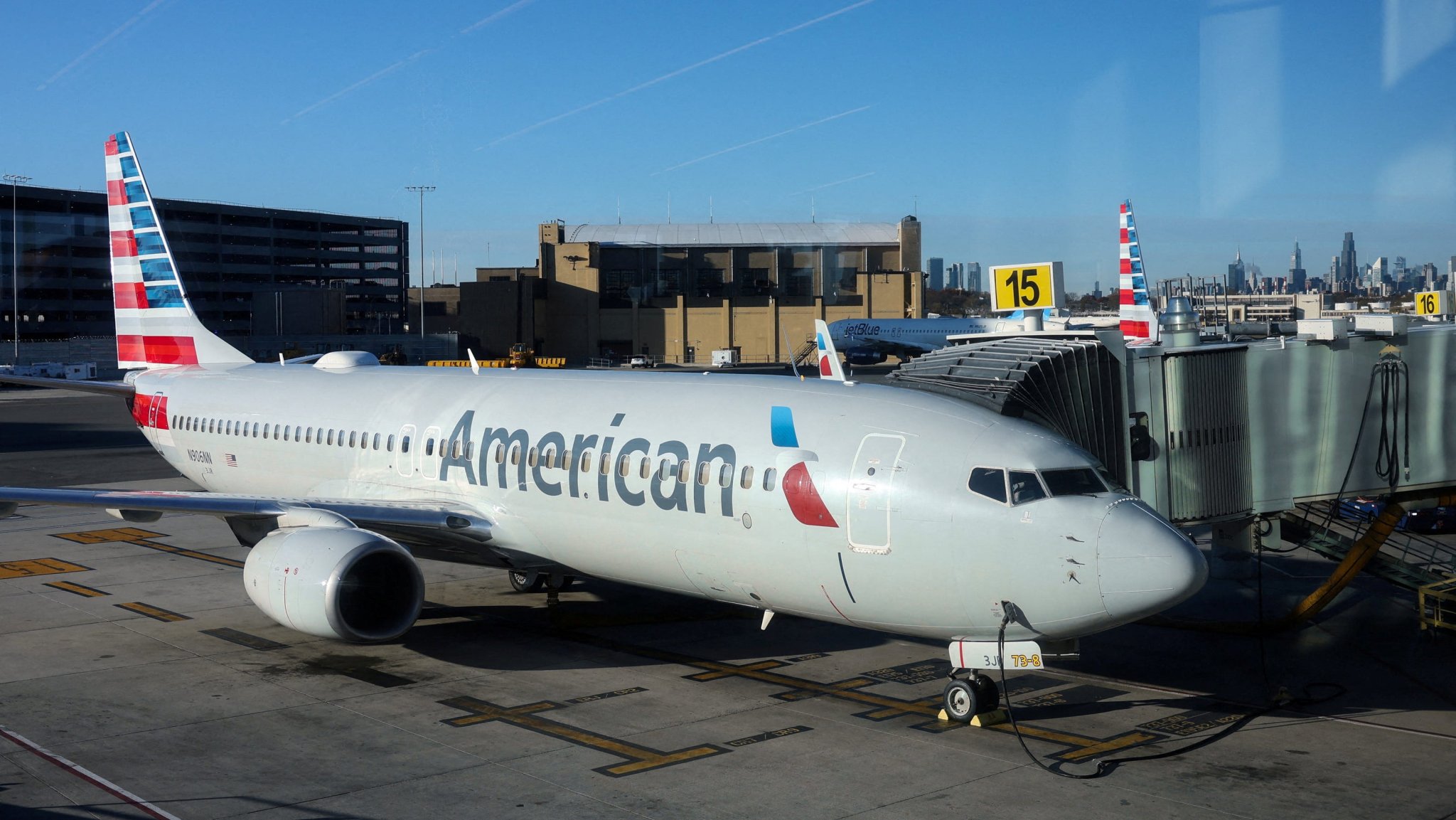 American Airlines changes elite upgrades on select routes