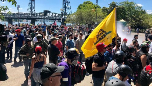 Portland protests: Police use 'flash bangs' at right-wing rally that drew counterprotesters