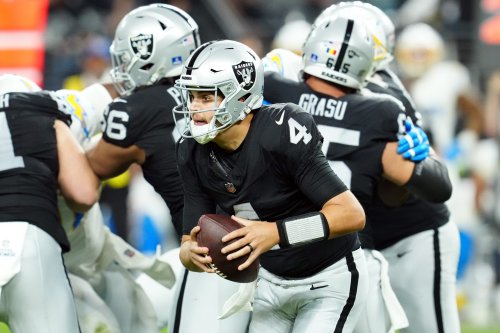 Should the Raiders wait another year to address quarterback need?