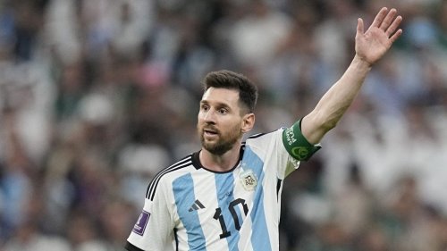 Andrés Cantor's incredible call on Lionel Messi's massive goal for Argentina will give you goosebumps