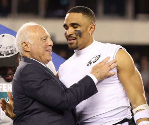 Eagles franchise now valued at $8.1B after Jeffrey Lurie sells two minority stakes