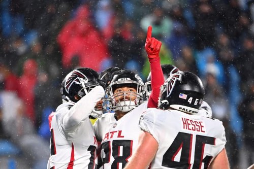 Parker Hesse player props odds, tips and betting trends for Week 12 | Falcons vs. Commanders