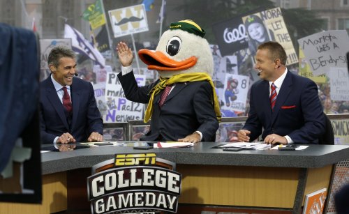 expert-picks-espn-college-gameday-crew-picks-oregon-vs-georgia-game