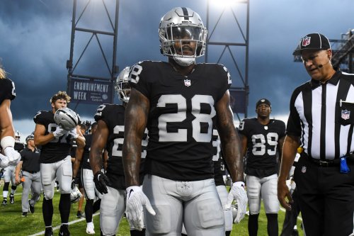 Report: Raiders 'not looking' to trade RB Josh Jacobs