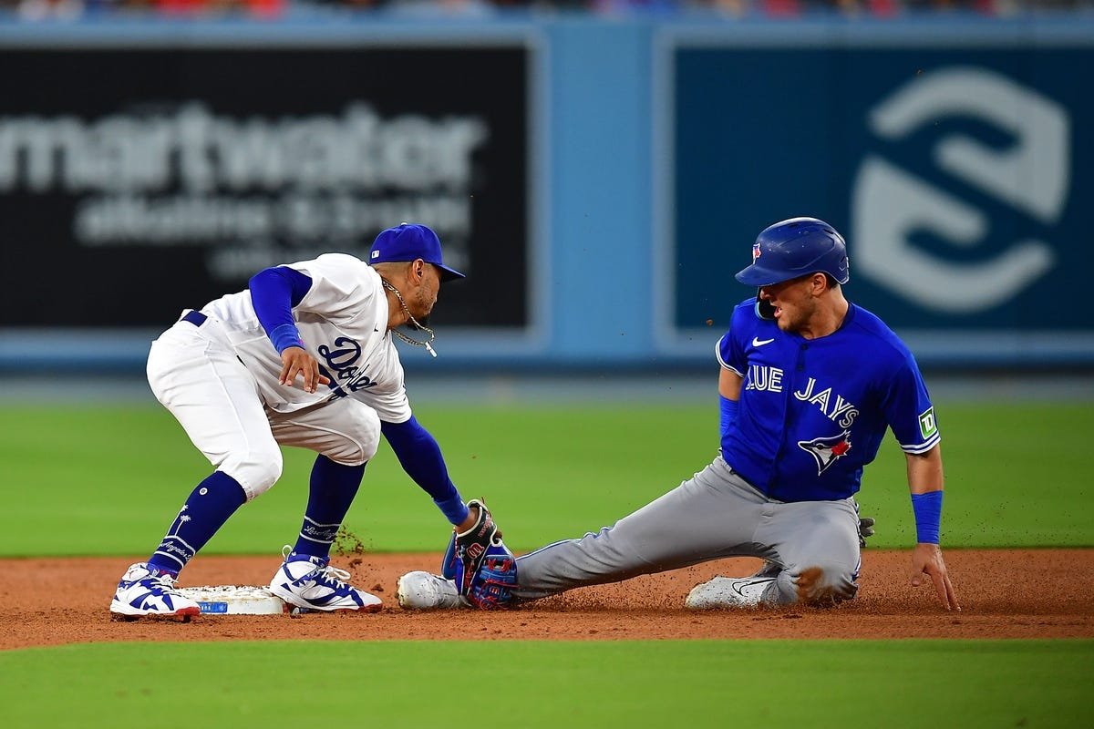 Los Angeles Dodgers vs Toronto Blue Jays odds, tips and betting trends