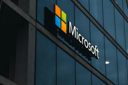 Microsoft supprime 3% de ses effectifs dans le monde, soit près de 7000 postes