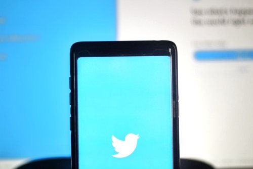 Twitter va devoir détailler sa politique de modération en France