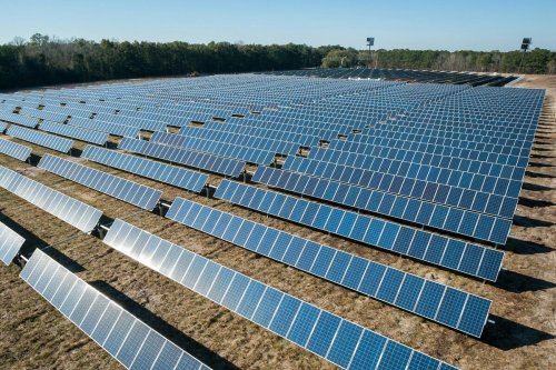 Aux Etats-Unis, des mouchards découverts dans des équipements chinois pour panneaux solaires