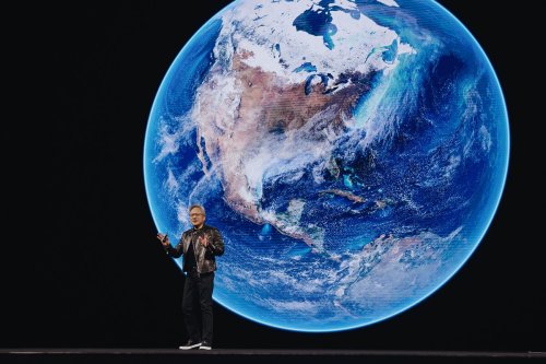 Secoué par les restrictions d'exportation, Nvidia promet de construire des serveurs d'IA aux Etats-Unis