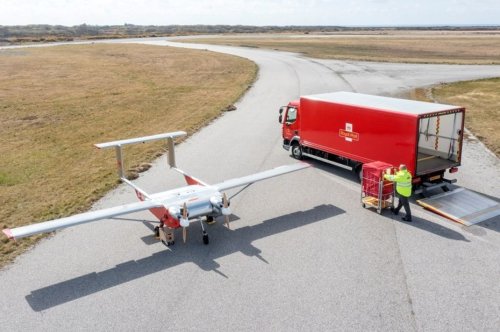 Royal Mail mène un projet de livraison de colis par drone aux îles Scilly