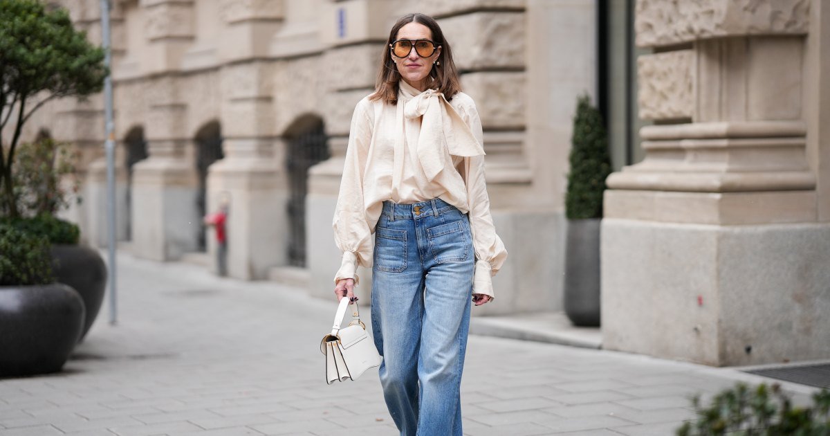 Balloon-Sleeve Blouses Masterfully Conceal Batwings, and Women 40+ Are Grabbing These Picks