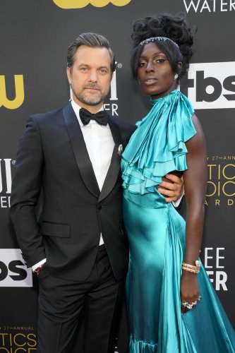 Joshua Jackson 'Caught Off Guard' by Jodie Turner-Smith Divorce (Source)