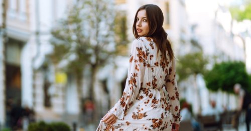 15 Ultra-Flattering, Loose Dresses for Women in Their 40s — Mini, Midi and Maxi Dresses Starting at $24