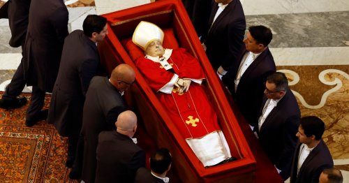 Pope Francis’ Body Lies in State, Open to Public Viewing at the Vatican for Mourners to Pay Respects
