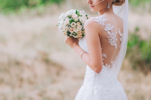 8 Wedding Dresses That Are Perfect for Petite Brides — All From Lulus