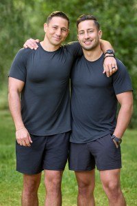 Amazing Race's Nick and Mike Needed 'Medical Attention' in Haystack Task