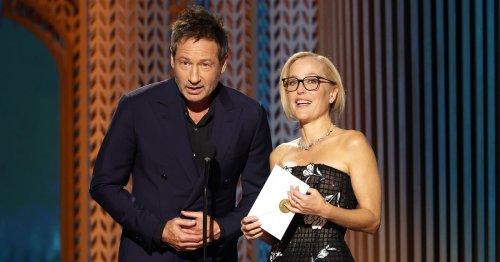 David Duchovny and Gillian Anderson Bring ‘Chemistry’ to 2025 SAG Awards During ‘X-Files’ Reunion