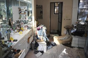 Photos of Gene Hackman and Wife Betsy’s Home Reveal Rodent Infestation
