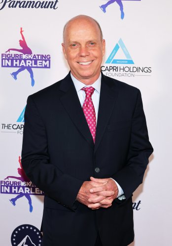 Figure Skater Scott Hamilton Feels ‘At Peace’ With Decision to Skip Treatment for 3rd Brain Tumor