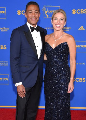 Amy Robach And T.J. Holmes Hold Hands In Mexico After Their ‘GMA3’ Exit ...