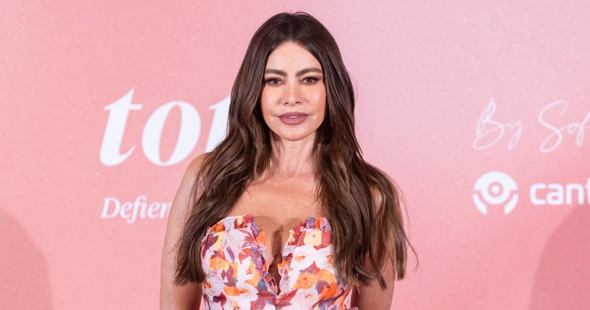 Sofía Vergara’s Italian Vacation Dress Is Literally So Dreamy — Here’s How to Steal the Look