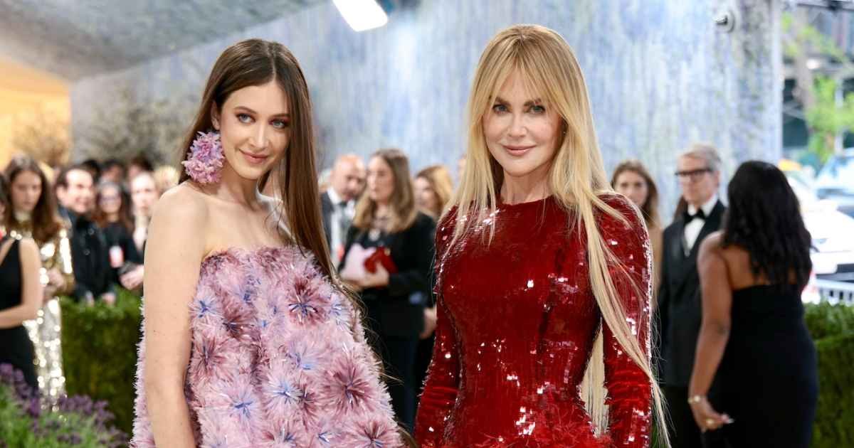 Nicole Kidman’s Daughter Sunday Rose Struts in Dior Show During Paris Fashion Week