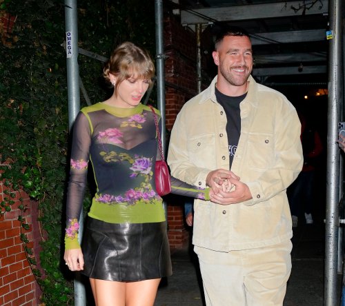 Taylor Swift and Travis Kelce Cozy Up at the Sydney Zoo Ahead of Next ‘Eras Tour’ Shows