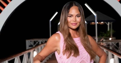 Why Chrissy Teigen Agreed to Be New ‘Deal or No Deal Island’ Banker for Season 2