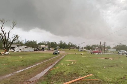 Two Killed As Tornadoes, Storms Rip Through Oklahoma | Flipboard