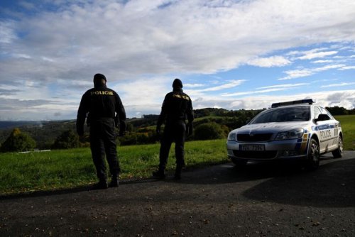 Czech Police Nab Smugglers in New Border Checks as Migrant Flows Spike