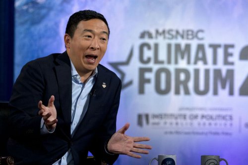Andrew Yang Commits to All-Electric Presidential Fleet