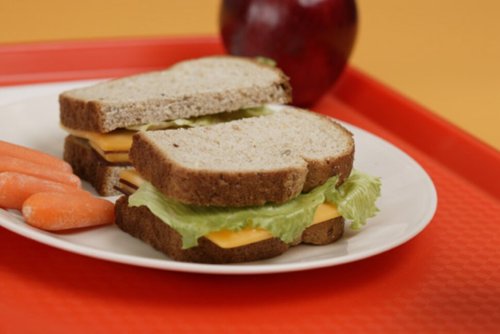 Congress Inks Bipartisan Deal to Extend Child Nutrition Waivers