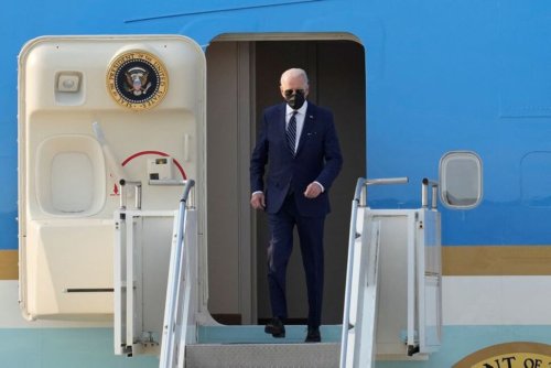 Biden Arrives in South Korea for Talks With President Yoon