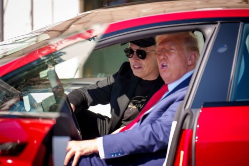 Team Trump Touts Tesla