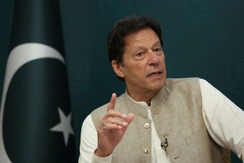 Pakistan Bans Ousted PM Khan's Protest March After Policeman Killed