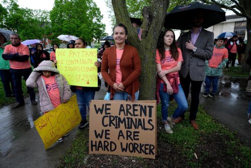 Trump Administration Moves to Dismiss Lawsuits Against Iowa and Oklahoma Over Immigration Laws