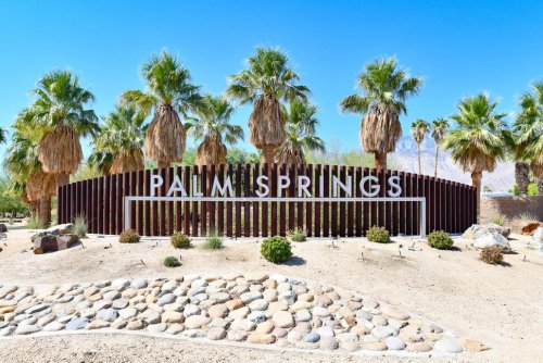 The 22 Best Restaurants in Palm Springs, California