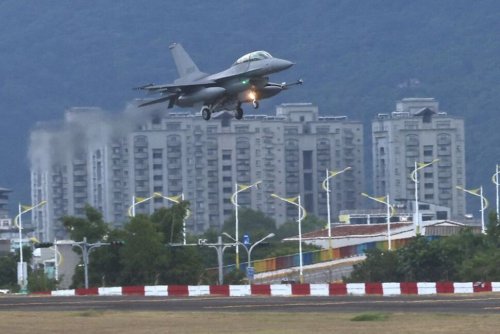 Taiwan's Air Force Flexes Muscles in Face of Chinese War Games