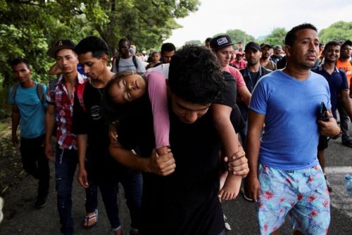 Migrant Caravan Leaves Southern Mexico Days After Texas Tragedy