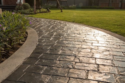 The Pros and Cons of Stamped Concrete Patios and Driveways