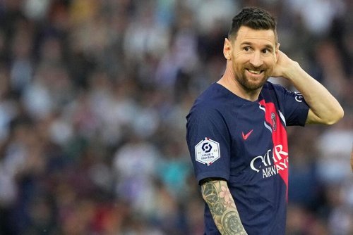 Messi Bids Farewell to Paris Amid Boos