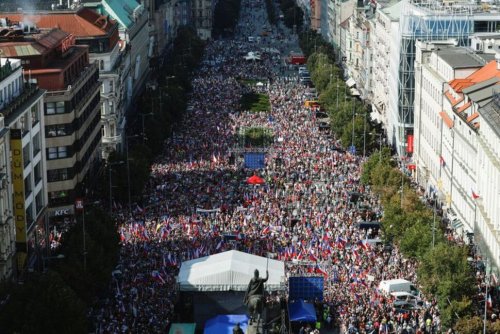 Czech Protesters Rally Against Government's Pro-Western Policies