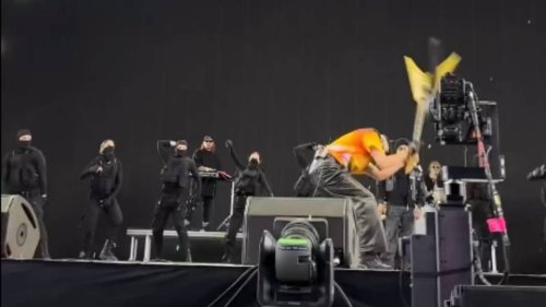 Musician Smashed His Guitar During Coachella Performance And People Aren't Happy About It
