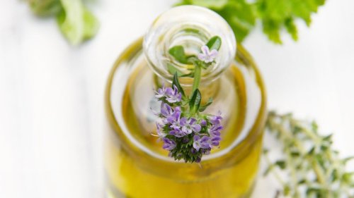Thymian-Hustensaft: Wirkung, Anwendung und Rezept