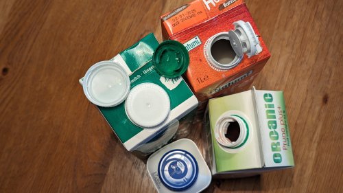 Recycling: Muss der Deckel vom Tetra Pak ab – oder nicht?