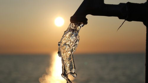 Leitungswasser im Urlaub trinken? Das gilt im Ausland