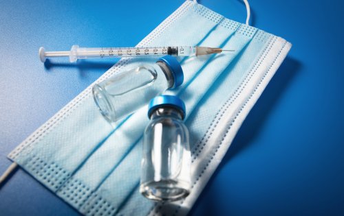 Steigende Corona-Zahlen: Krankenhausgesellschaft rät zur Grippe-Impfung