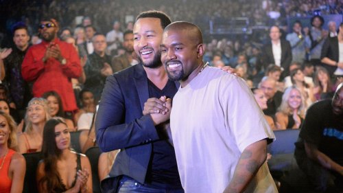 John Legend est choqué par le comportement de son ancien ami Kanye West : «Après le décès de sa mère, il y a eu une nette différence»