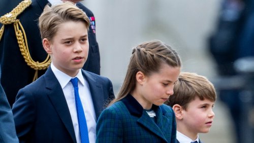 Le prince George est-il responsable du départ de Meghan et Harry ? Un biographe royal affirme qu’il a provoqué un déclic dans la prise de décision du couple