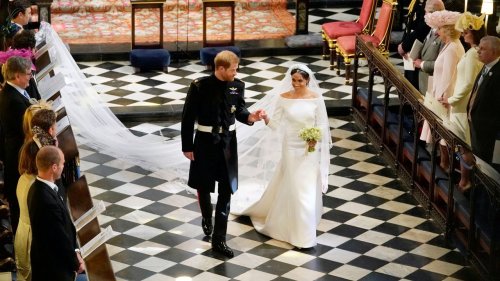 La remarque cinglante d'Elizabeth II à propos de la robe de mariée de Meghan Markle